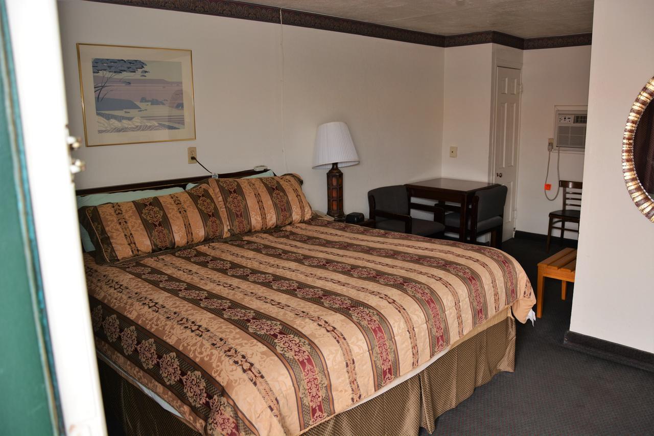 Budget Inn Of Brownfield 外观 照片