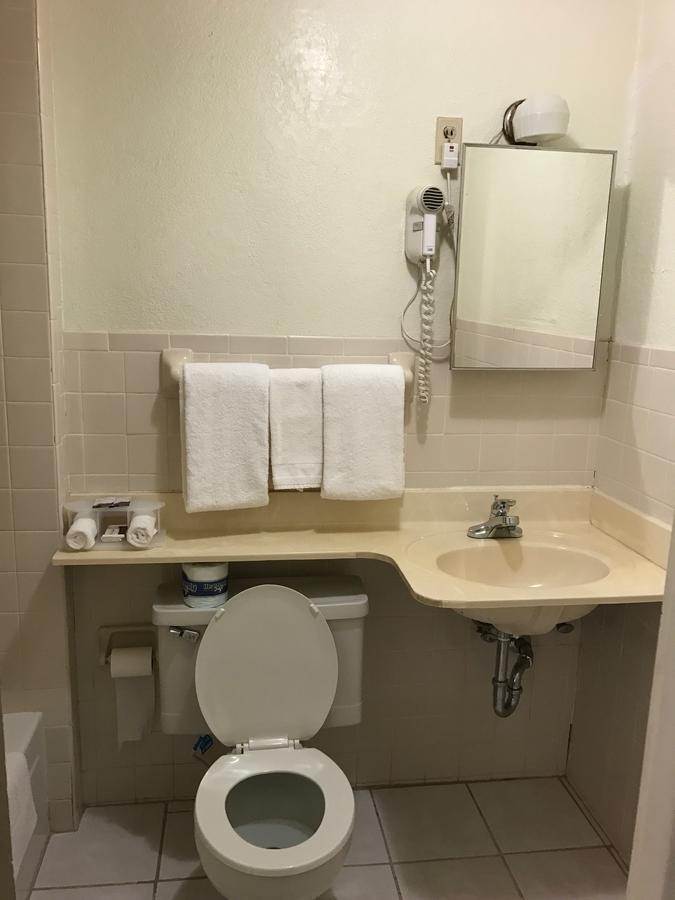 Budget Inn Of Brownfield 外观 照片